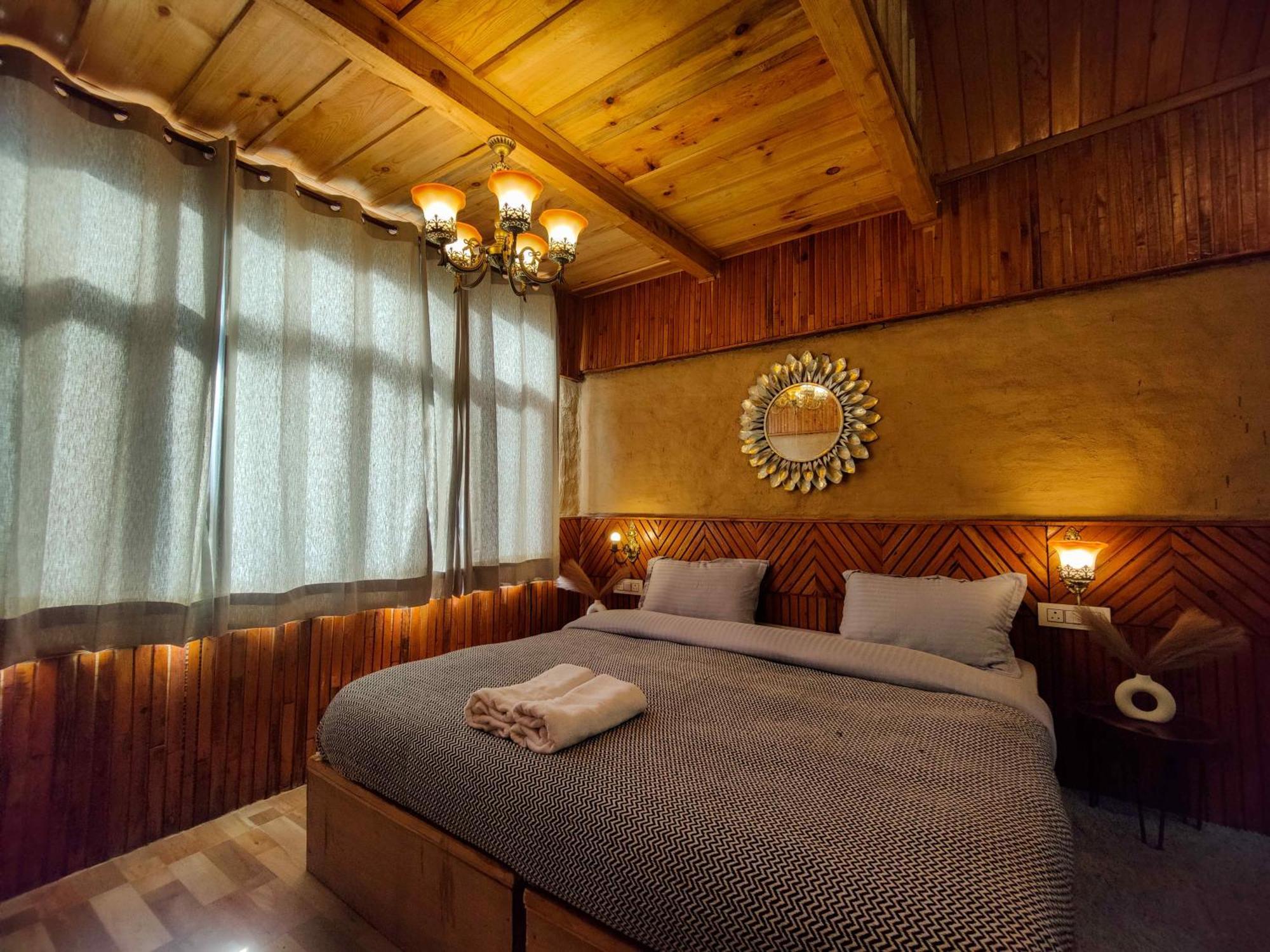 Whoopers Boutique Resort Jibhi Экстерьер фото