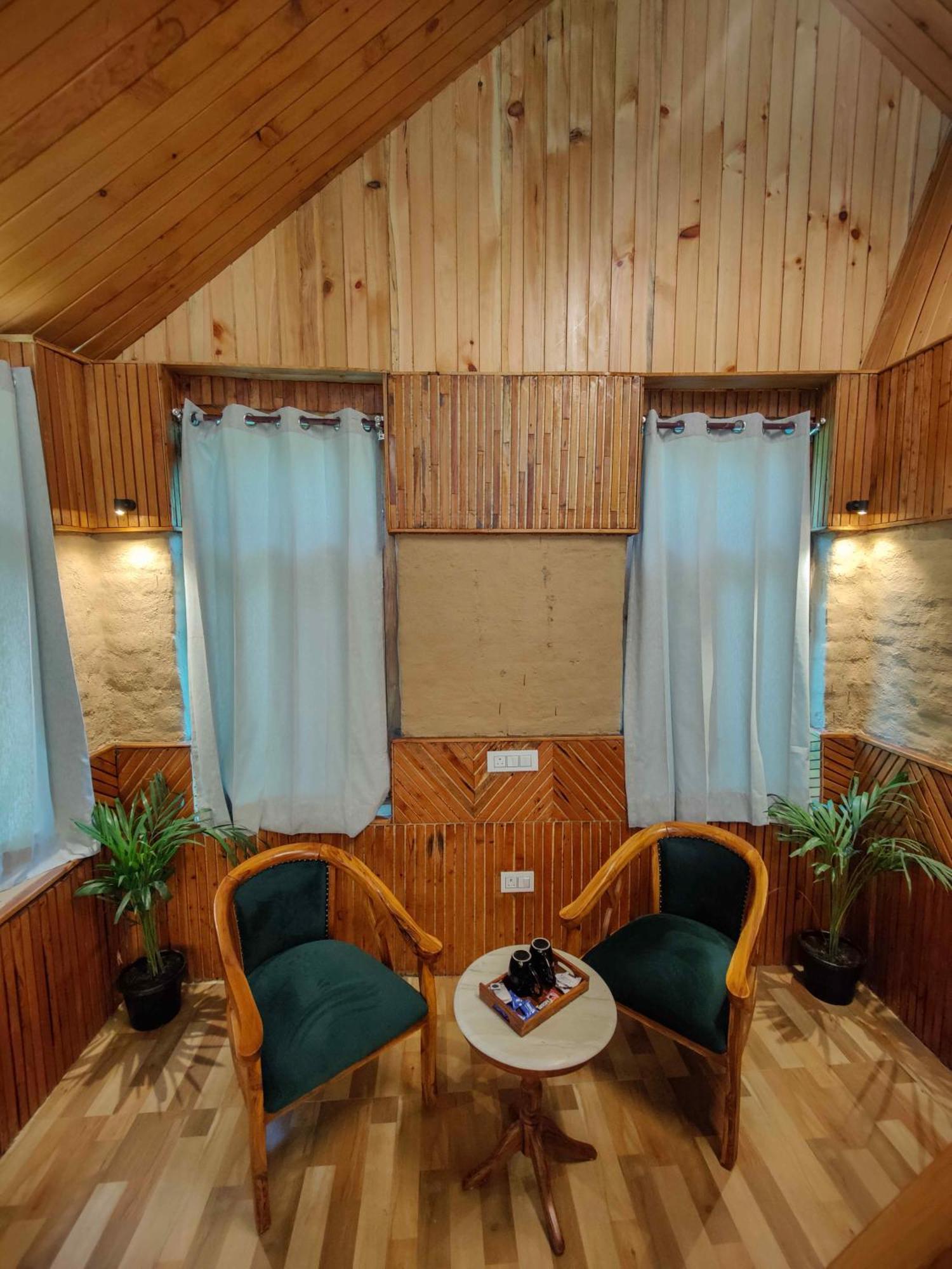 Whoopers Boutique Resort Jibhi Экстерьер фото