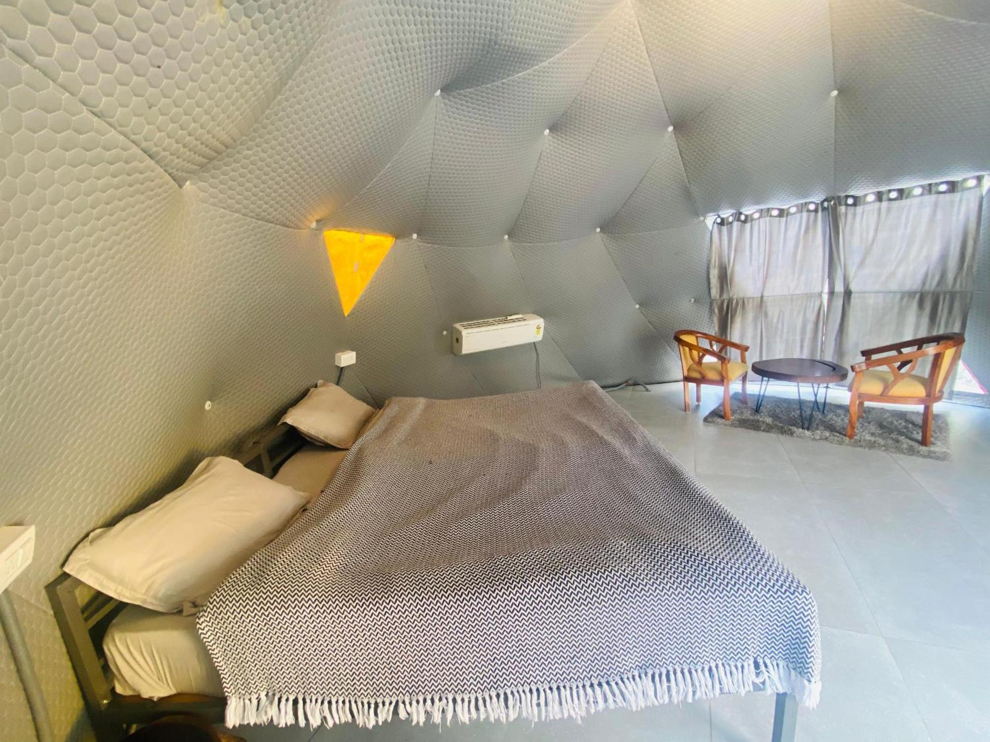 Whoopers Boutique Resort Jibhi Экстерьер фото
